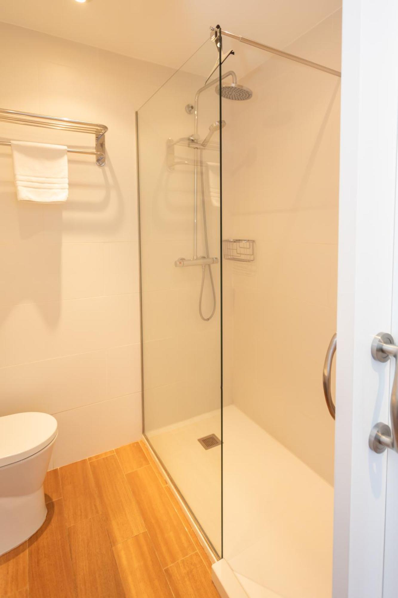 Pis Embaixador 1A Linea De Mar Apartment Platja d'Aro Luaran gambar